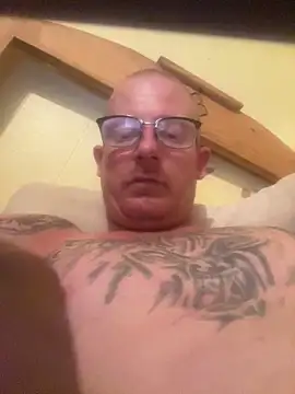 ClimbedCaelum online show from October 11, 2025, 6:23 am