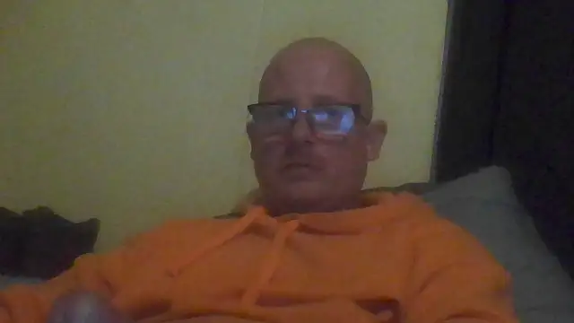 ClimbedCaelum online show from November 3, 2025, 1:51 am