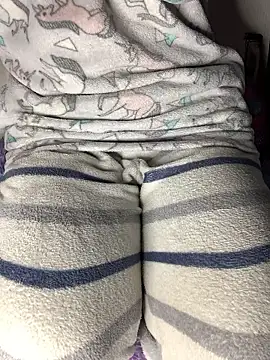 PINO pino 01 online show from February 9, 2026, 4:22 pm