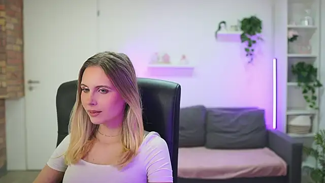 catecrago  online show from January 15, 2026, 1:59 pm