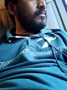 Snapshot of anandhababu chatting on December 5, 2025, 1:14 am anandhababu online show from December 5, 2025, 1:14 am