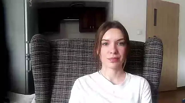 aurora lust online show from February 27, 2025, 10:48 am