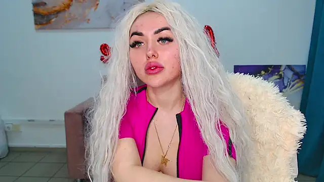 Snapshot of MissisCaty chatting on March 16, 2025, 9:49 am MissisCaty online show from March 16, 2025, 9:49 am