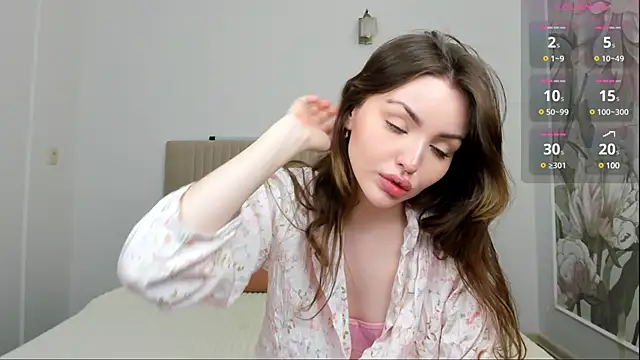 Lora Rosee online show from February 28, 2025, 9:47 am