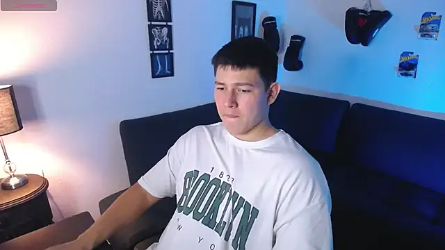 JamesCr  online show from March 1, 2026, 1:07 am