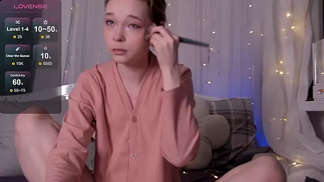 Kellybbface online show from February 12, 2026, 4:18 am