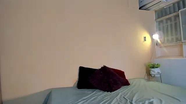 Violetta 0 online show from March 6, 2026, 12:12 pm