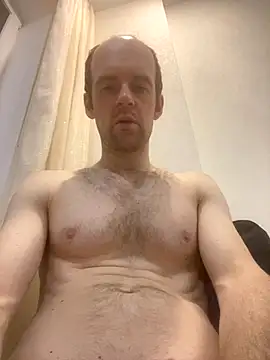 Snapshot of LynnAhNight chatting on October 24, 2025, 3:14 am LynnAhNight online show from October 24, 2025, 3:14 am