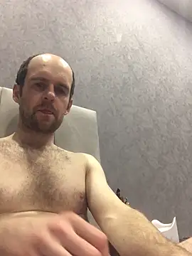 Snapshot of LynnAhNight chatting on January 14, 2026, 5:40 pm LynnAhNight online show from January 14, 2026, 5:40 pm