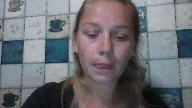 Snapshot of Anna_wey chatting on September 12, 2025, 6:41 pm Anna wey online show from September 12, 2025, 6:41 pm