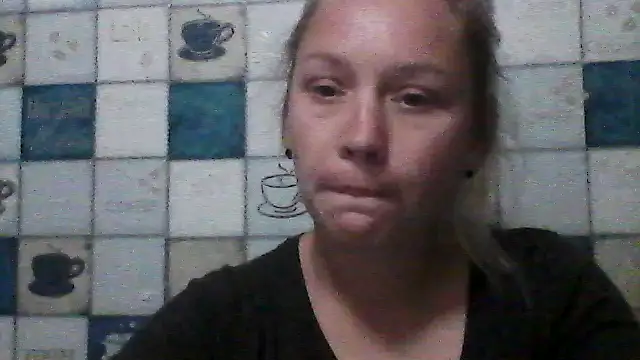 Snapshot of Anna_wey chatting on September 16, 2025, 7:04 pm Anna wey online show from September 16, 2025, 7:04 pm