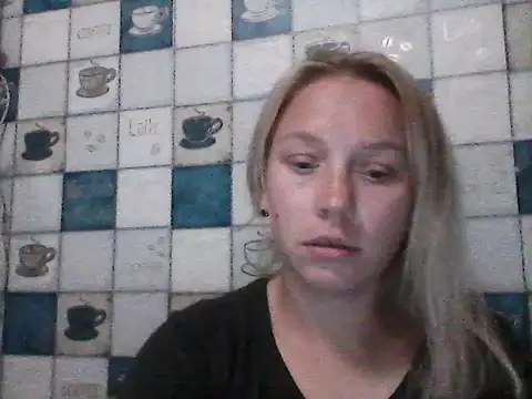 Snapshot of Anna_wey chatting on September 23, 2025, 7:50 pm Anna wey online show from September 23, 2025, 7:50 pm