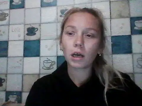 Snapshot of Anna_wey chatting on September 29, 2025, 6:13 pm Anna wey online show from September 29, 2025, 6:13 pm