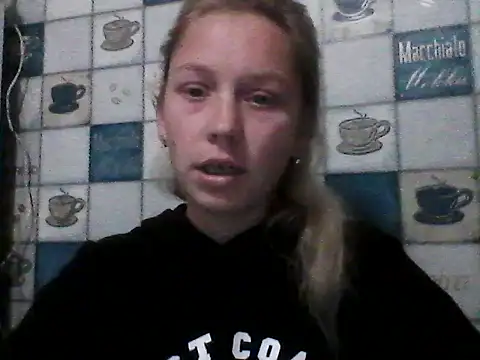 Snapshot of Anna_wey chatting on October 6, 2025, 6:38 pm Anna wey online show from October 6, 2025, 6:38 pm