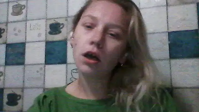 Snapshot of Anna_wey chatting on October 26, 2025, 7:42 pm Anna wey online show from October 26, 2025, 7:42 pm