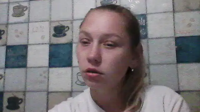 Snapshot of Anna_wey chatting on November 3, 2025, 5:47 pm Anna wey online show from November 3, 2025, 5:47 pm