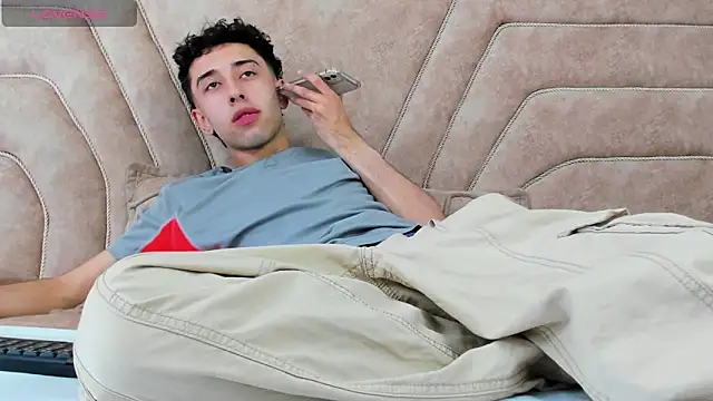 erickblaze wm online show from February 19, 2025, 2:01 pm