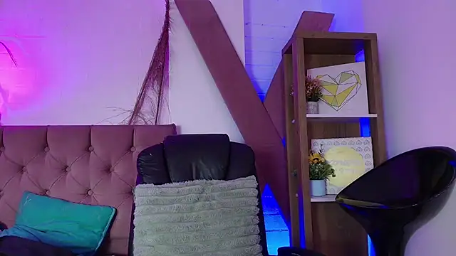 PepperTwink online show from February 2, 2026, 4:06 pm