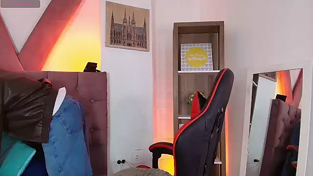 PepperTwink online show from March 12, 2026, 4:24 pm