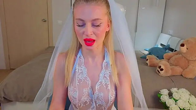 AnitaLamb online show from October 31, 2025, 7:42 am