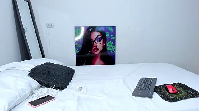 Snapshot of andrea_cherryy chatting on September 13, 2025, 3:34 pm andrea cherryy online show from September 13, 2025, 3:34 pm