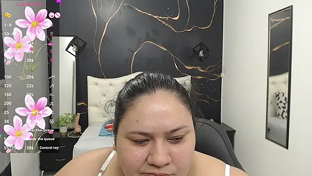 Aaliyah11 online show from March 12, 2025, 2:52 am