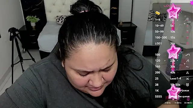 Aaliyah11 online show from September 25, 2025, 10:13 pm