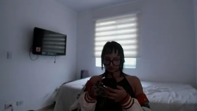 ggor4w33 online show from March 28, 2026, 1:00 pm