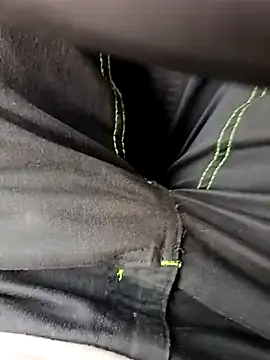 Dam70 online show from December 2, 2025, 1:28 pm