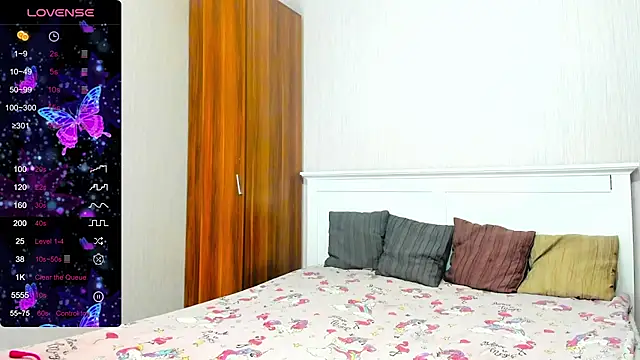 Cute  Nana online show from April 12, 2026, 3:39 pm