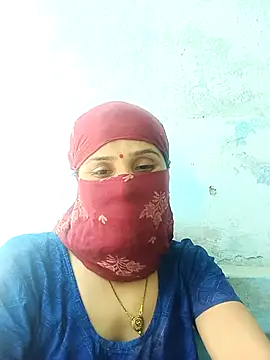 Snapshot of Sumann99 chatting on February 12, 2025, 7:34 am Sumann99 online show from February 12, 2025, 7:34 am