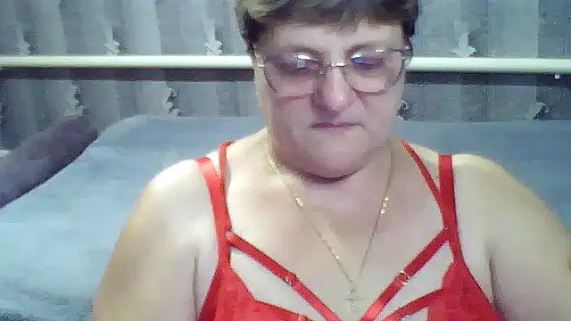 ElzaJewel online show from November 10, 2025, 7:13 pm