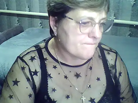 ElzaJewel online show from December 2, 2025, 6:25 pm