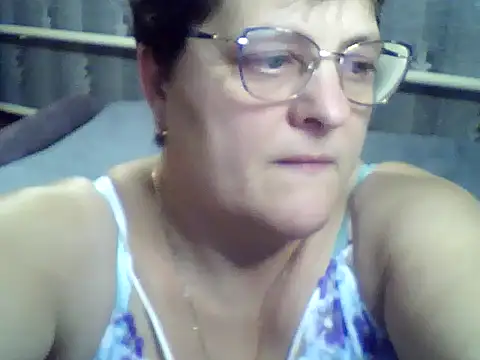 ElzaJewel online show from January 10, 2026, 6:42 pm