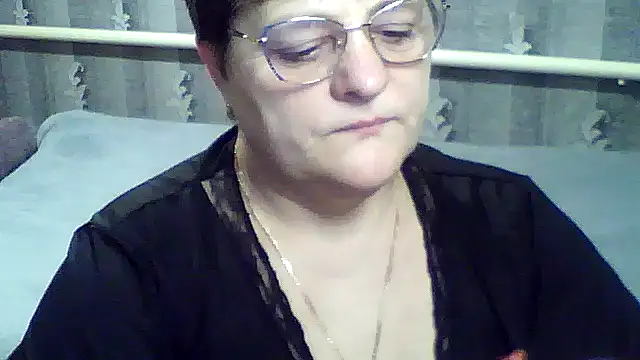 ElzaJewel online show from February 20, 2026, 2:41 am
