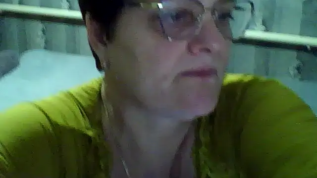 ElzaJewel online show from February 22, 2026, 7:45 pm