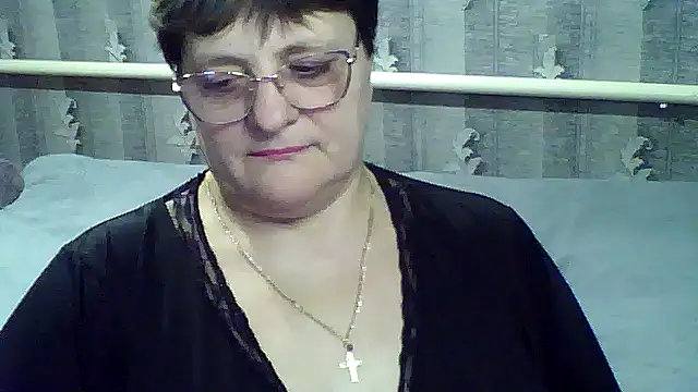 ElzaJewel online show from February 24, 2026, 9:46 pm