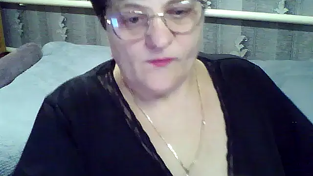 ElzaJewel online show from March 6, 2026, 8:38 pm