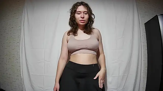 Snapshot of girliemilk chatting on November 16, 2025, 10:26 pm girliemilk online show from November 16, 2025, 10:26 pm