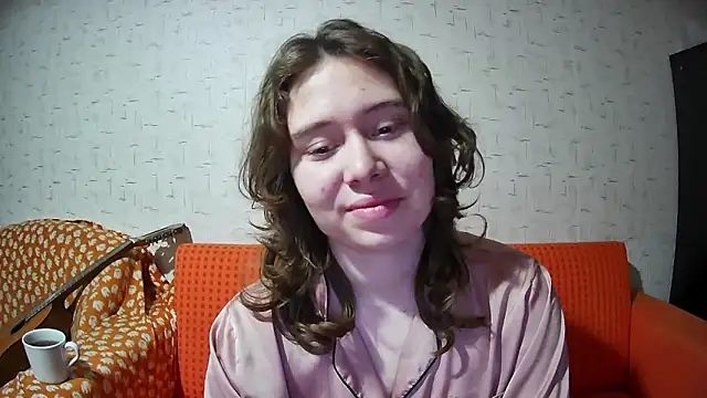 Snapshot of girliemilk chatting on November 24, 2025, 5:34 pm girliemilk online show from November 24, 2025, 5:34 pm