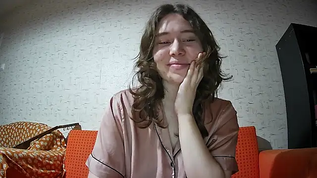 girliemilk online show from January 11, 2026, 3:06 pm