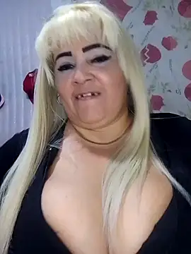 BonniAdams online show from November 2, 2025, 2:25 am