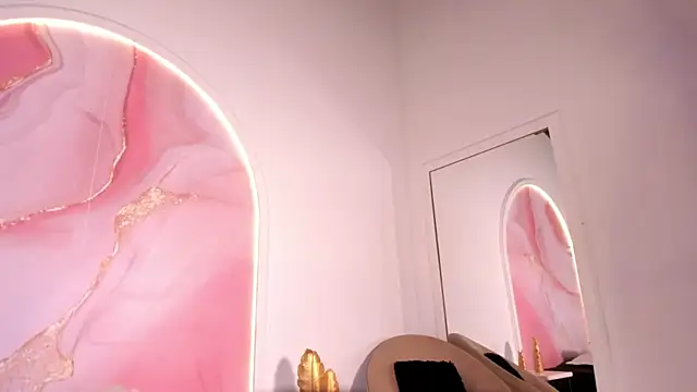 Sofii Lopezz online show from February 24, 2025, 4:47 pm