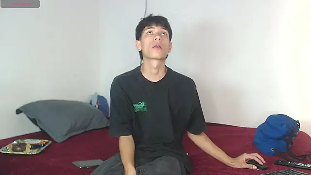 Snapshot of the_murderer chatting on March 20, 2025, 1:46 am the murderer online show from March 20, 2025, 1:46 am