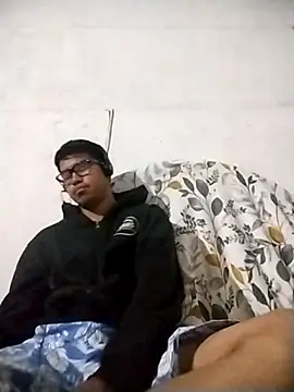 Snapshot of Mario4788 chatting on April 10, 2026, 7:24 am Mario4788 online show from April 10, 2026, 7:24 am