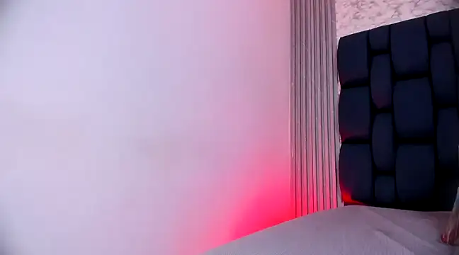 Snapshot of Ashlyaurora chatting on February 28, 2025, 3:48 am Ashlyaurora online show from February 28, 2025, 3:48 am