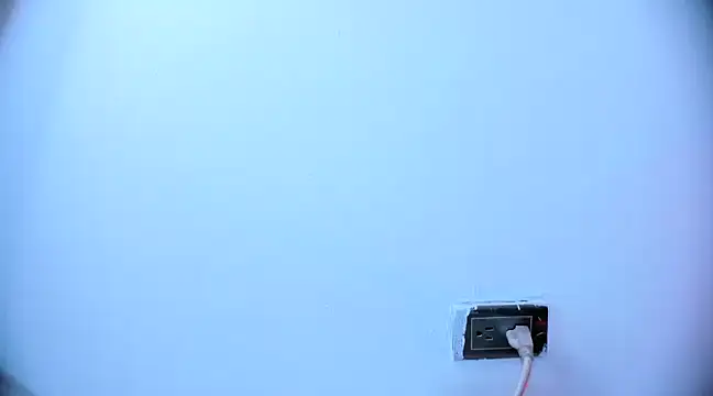 Snapshot of Ashlyaurora chatting on March 2, 2025, 7:43 am Ashlyaurora online show from March 2, 2025, 7:43 am