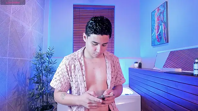 Gabriell ramirez online show from October 27, 2025, 4:05 am