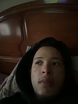 yeiyei oficial online show from September 27, 2025, 5:29 pm