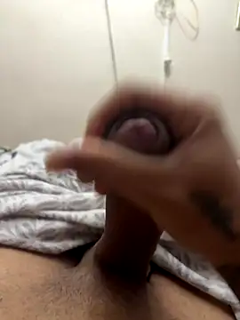 yeiyei oficial online show from November 12, 2025, 8:15 am